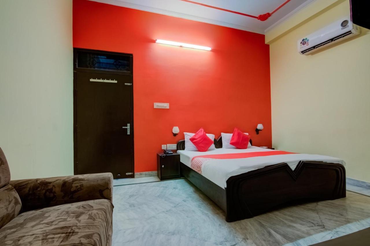 Oyo Hotel Malhotra Dzsaipur Kültér fotó